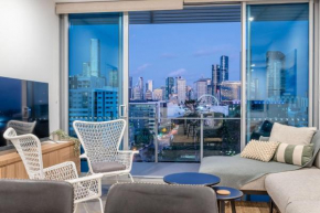 Russell St. Retreat near Brisbane Convention Centre Brisbane